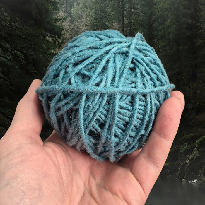 Authentic Nailbinding Chunky Shetland Wool Yarn Ball - 4 Ply - 100g - Light Indigo Teal