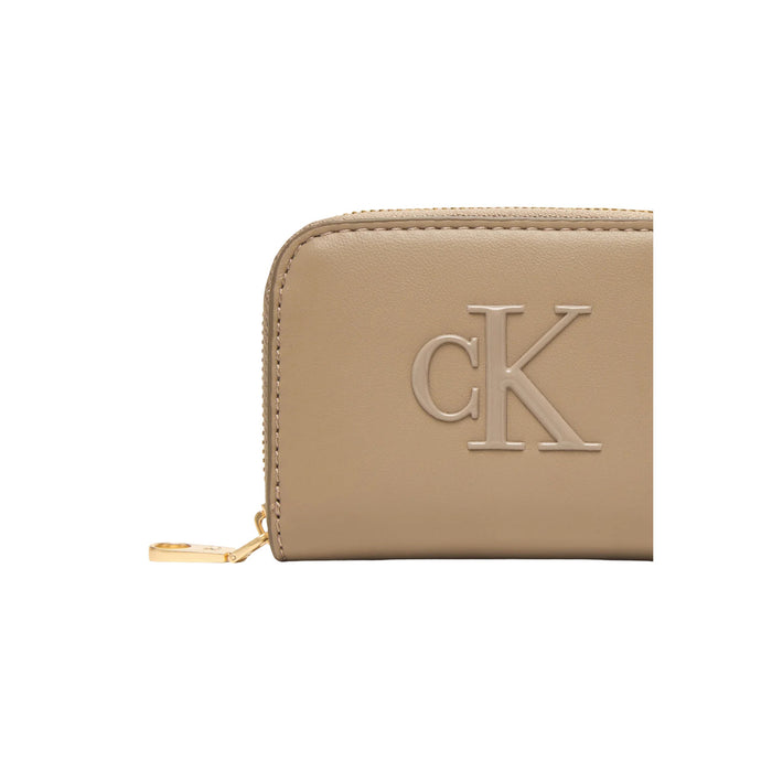Calvin Klein  Women Wallet