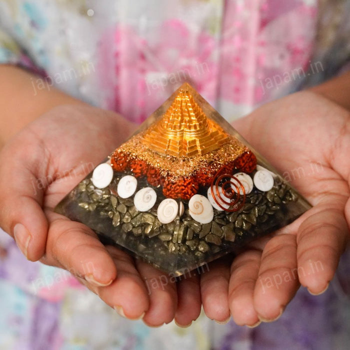 Dhanlabh Pyramid with Shree Yantra, Rudraksha, Gomti Chakra & Pyrite for Vaastu