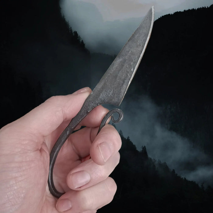 Hand-Forged Woman's Replica Viking Age / Iron Age Knife in hand