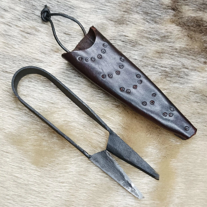 Snips With Handmade Leather Dot & Ring Sheath